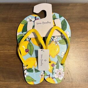 Vera Bradley Lemon Grove Flip Flops 🍋